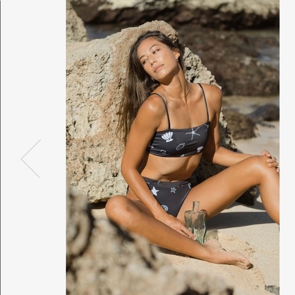 ELE swims Black Seashell High Cut Bikini Set - Picture 4 of 9
